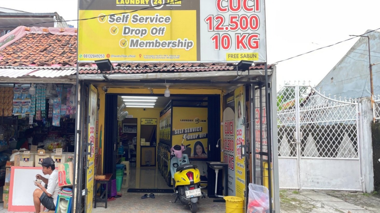 Outlet Kemanggisan Pulo